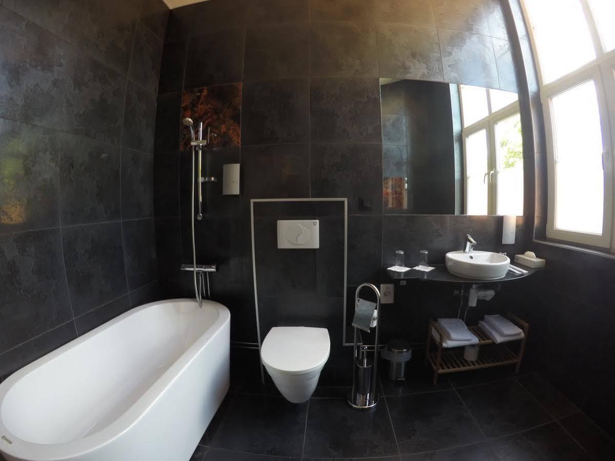 Brook Hotels Arlanda Rosersberg Buitenkant foto