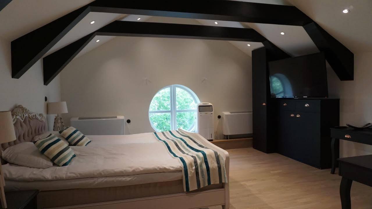 Brook Hotels Arlanda Rosersberg Buitenkant foto